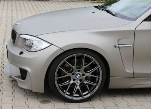 Sada předních blatníků Kerscher pro BMW řady 1 (E81, E87, E87 LCI) r.v. od 11/2003 - 09/2012 Expresní Doručení