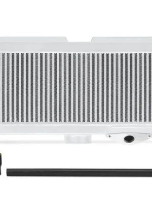 Poslední Šance Mishimoto Top mount intercooler (TMIC) včetně silikonových hadic pro Subaru Impreza WRX/STI 2008-2015, barevná varianta stříbrná, barva hadice černá