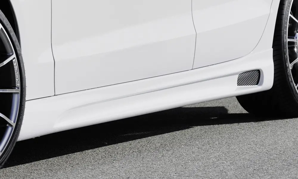 Rieger boční práh mont. strana levá pro Audi A5 B8, B81 Sportback vč. faceliftu, r.v. 06/07-07/11, 10/11-06/16, plast ABS bez povrchové úpravy, s prolisem a výřezem Vysoce Kvalitní