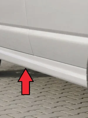 Hit Sezóny Rieger boční práh mont. strana pravá pro Volkswagen T5 busvč. faceliftu, r.v. 04/03-08/09, 09/09-, plast ABS bez povrchové úpravy