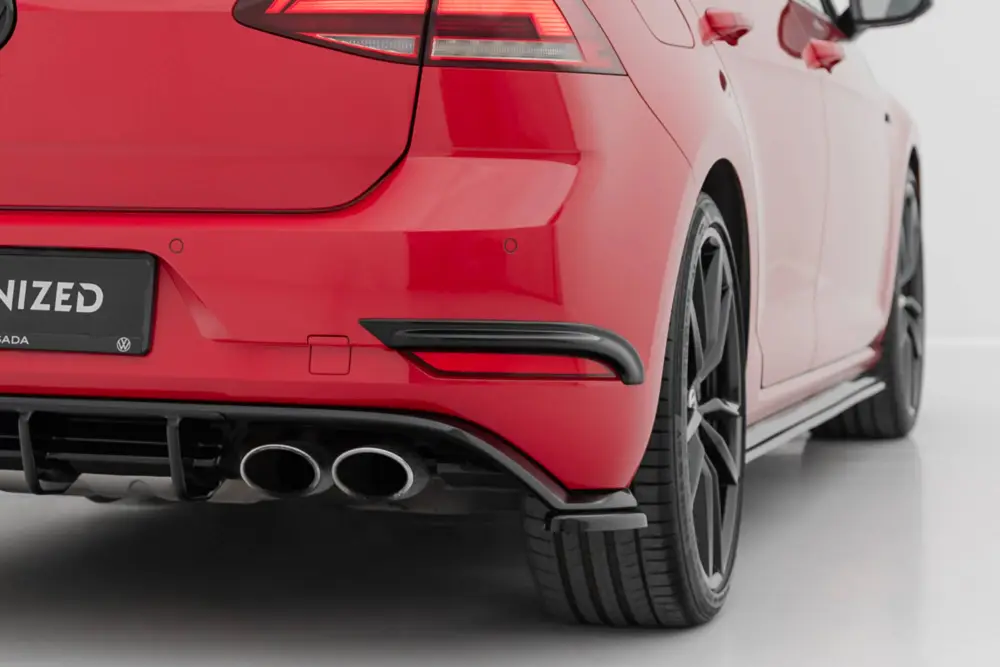 Must-Have Maxton Design rámečky zadního nárazníku pro Volkswagen Golf R Mk7 Facelift, černý lesklý plast ABS