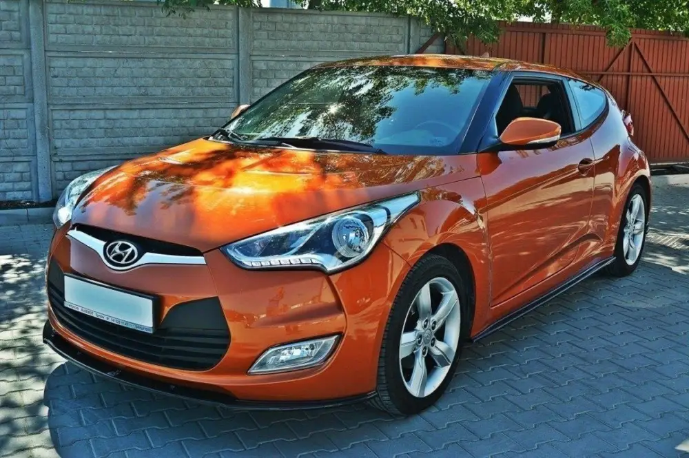 Maxton Design spoiler pod přední nárazník pro Hyundai Veloster, černý lesklý plast ABS Top Prodej