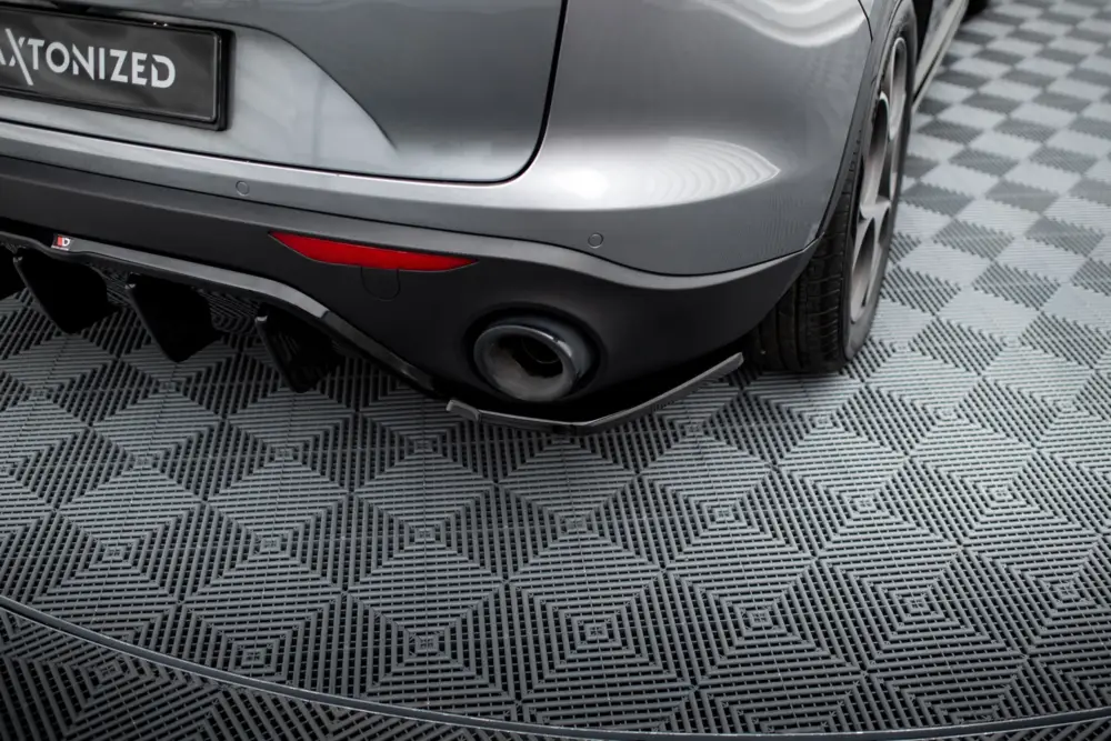 Maxton Design boční difuzory pod zadní nárazník pro Alfa Romeo Stelvio, černý lesklý plast ABS Kup Teď