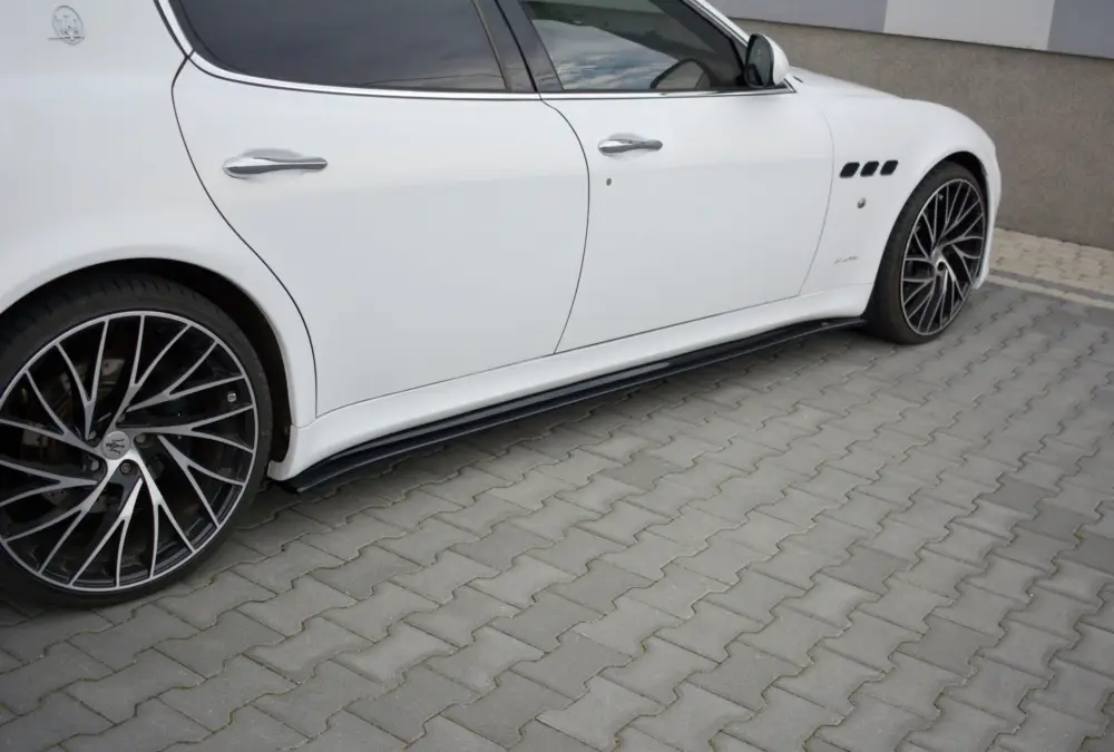 Maxton Design difuzory pod boční prahy pro Maserati Quattroporte Mk5, černý lesklý plast ABS Ověřený