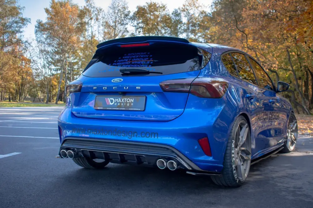Speciální Cena Maxton Design vložka zadního nárazníku pro Ford Focus Mk4, černý lesklý plast ABS, pro dvojité koncovky na obou stranách