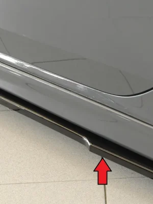 Časově Omezené Rieger spoiler pod boční práh mont. strana levá pro Seat Leon 5F 5-dvéř., 01/17-, plast ABS lakovaný do černé lesklé barvy