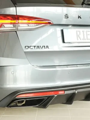 Časově Omezené Rieger vložka zadního nárazníku (pro vozy s tažným zařízením) pro Škoda Octavia RS NX combi, plast ABS bez povrchové úpravy