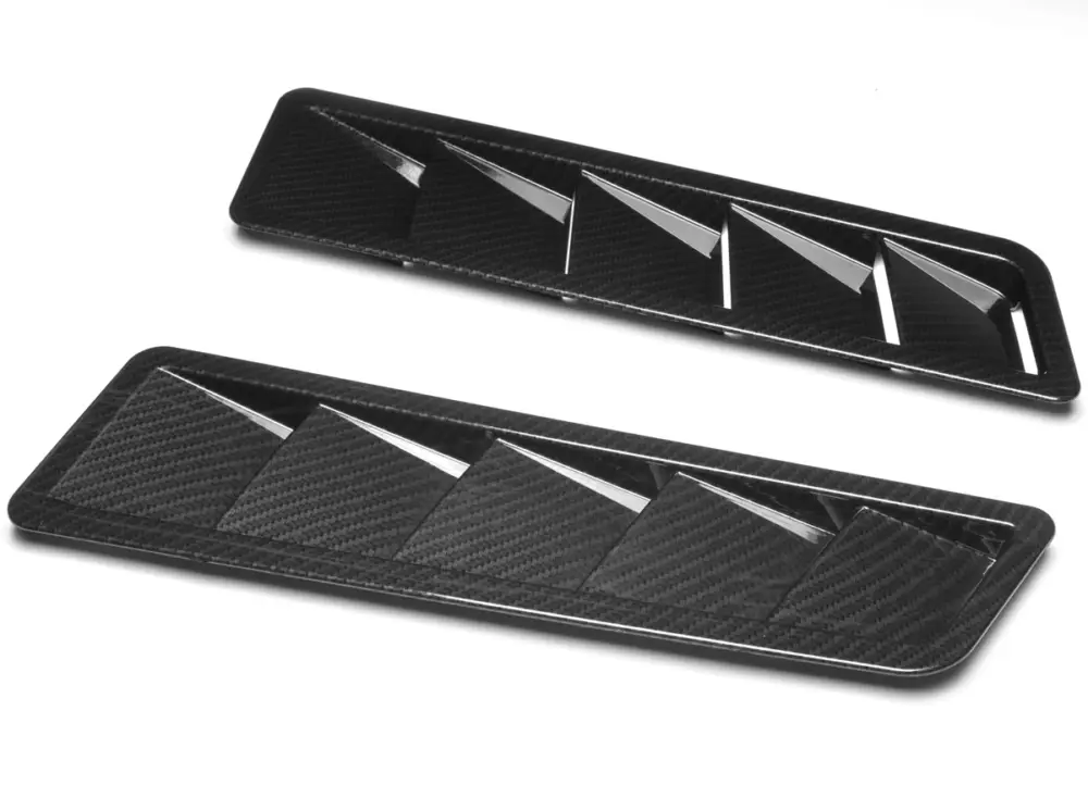 Originální Univerzální nádechy sání do kapoty RS style, sada 2 ks, povrchová úprava carbon look