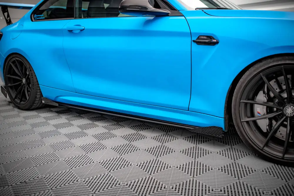 Odeslání Ihned Maxton Design "Street Pro" difuzory pod boční prahy s křidélky pro BMW M2 F87, plast ABS bez povrchové úpravy, s červenou linkou
