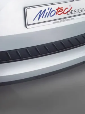 Oblíbený Milotec práh pátých dveří s výstupky pro Škoda Octavia III Combi od r.v. 2013-07/2017, černý lesklý