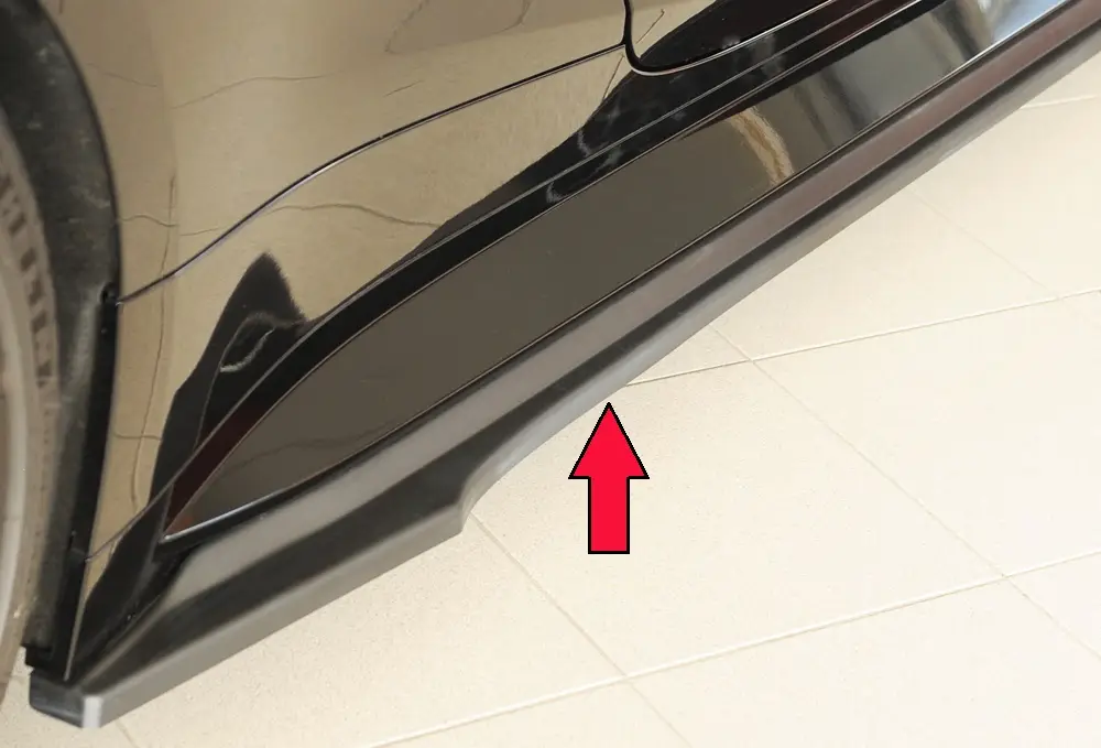 Dokud Zásoby Vydrží Rieger spoiler pod boční práh mont. strana pravá pro BMW řada 4 G83 M4 kabriolet, r.v. 06/21-, plast ABS bez povrchové úpravy