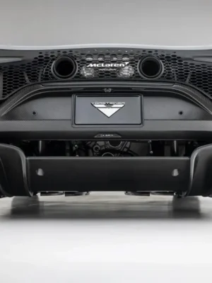Nová Kolekce Vorsteiner Aero zadní difuzor pro Mclaren Artura, lesklý karbon