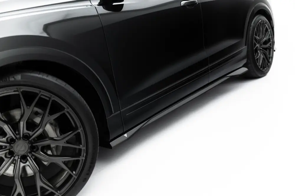 Výhodná Nabídka Maxton Design boční prahy pro Audi Q8 Mk 1 FL, materiál pravý karbon, S-Line