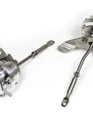 Autentický Forge Motorsport nastavitelný interní wastegate actuator pro Volvo 850 R/T-5/T5-R, r.v. 1997-1998, varinta tyčky rovná, provedení Membránové, pružina modrá 18 psi