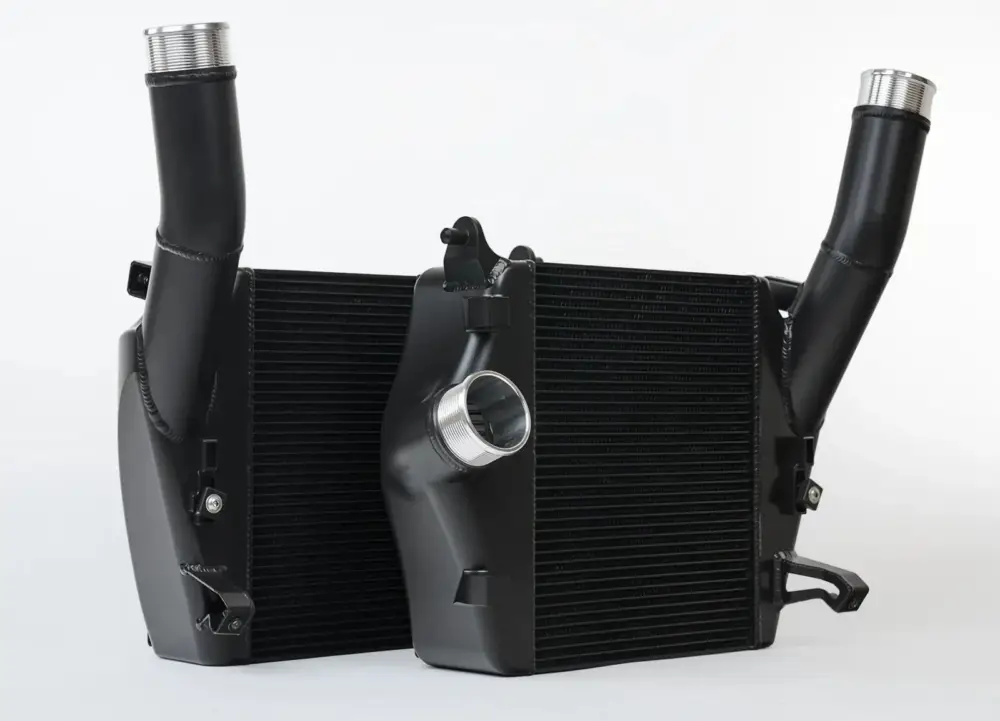 CSF twin intercooler set pro Audi RS6 C8, barva přírodní hliník Cenově Výhodný