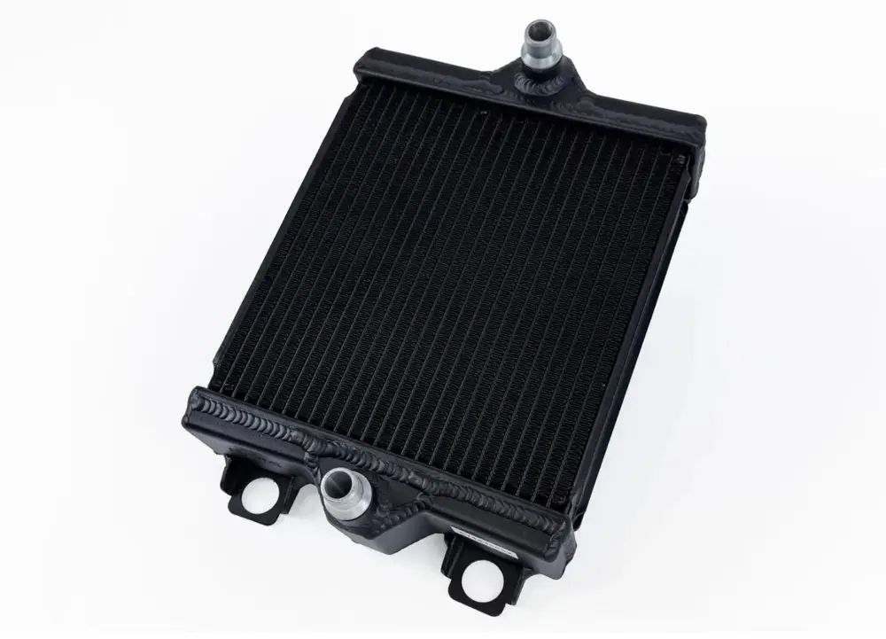 CSF vysoce výkonný postranní chladič (auxiliary radiator) pro BMW řada 2 F2X M240i Akční Cena