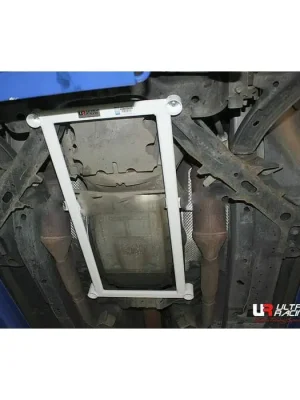 Časově Omezené Front Lower Brace (3124) Ultra Racing for Ford Mustang S-197Ii 3.7 V6 2WD 10-14